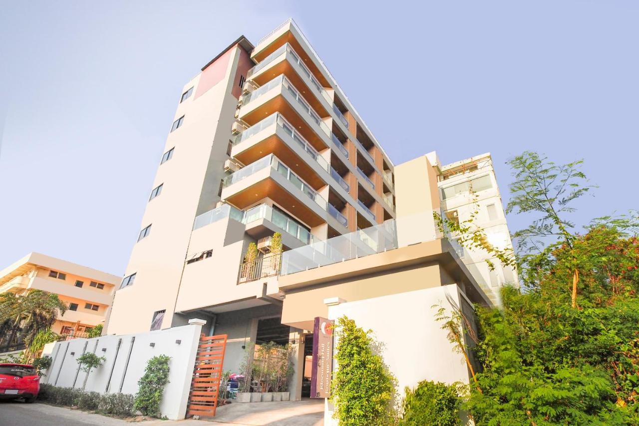 Blooming Hill Boutique Suites Паттайя Экстерьер фото